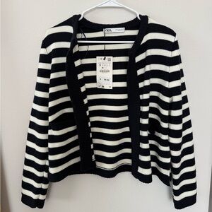 ZARA Black & White Striped Cropped Cardigan – NWT